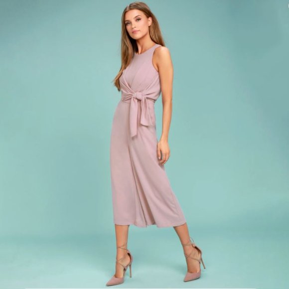 Lulus Mauve Jumpsuit, Size S, like new condition - Picture 2 of 8
